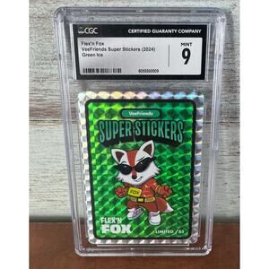 Veefriends Road to Veecon CGC 9 Flex'n Fox Green Ice /55 RARE!